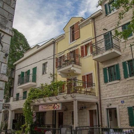 Apartmani Skver Sanja Herceg Novi Eksteriør bilde
